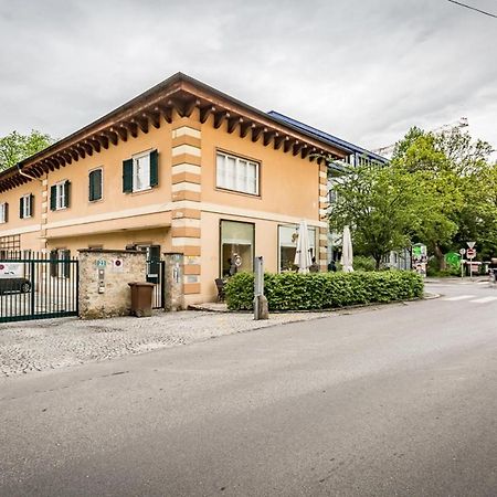 Red Flat By Grazrentals Direct By University & Free Parking Esterno foto
